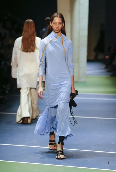 Look 13